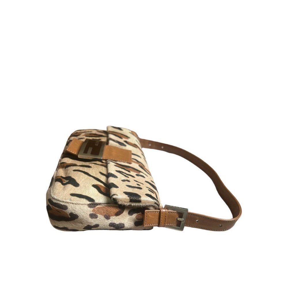 Fendi Leopard Print Baguette - Picture 4 of 8